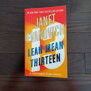 Janet Evanovich novel - Lean Mean Thirteen